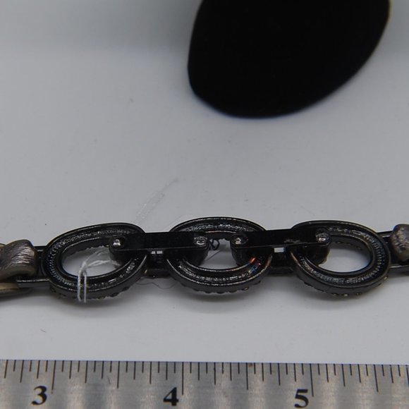 NWOT Bracelet and Earrings Set, Beautiful Pair - Picture 11 of 11